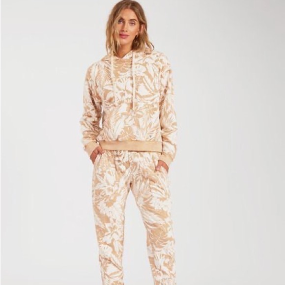 🔆Billabong At Last Hoodie 🔆 - Picture 4 of 10